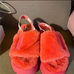 UGG Women's Bright Coral Fluffy Slippers